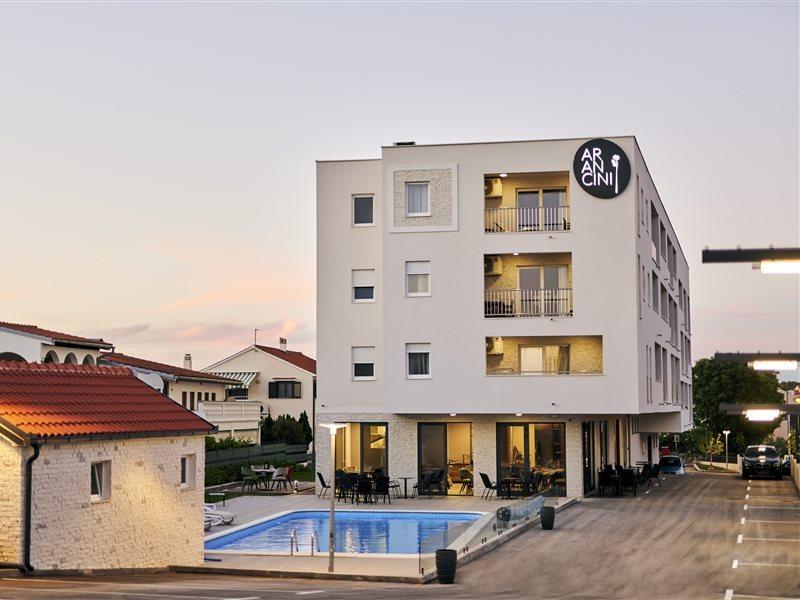 Apartahotel Arancini 4*