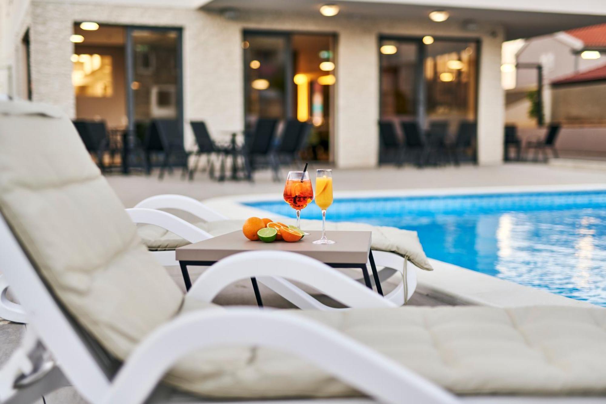 Apartmanhotel Arancini 4*